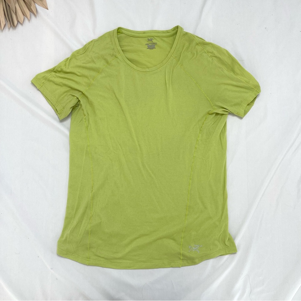 Arc’Teryx Lana Neon Yellow Green Bright Short Sleeve Shirt Active Shirt Tee Top